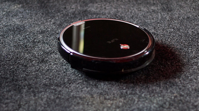 ILIFE A6 Robot Vacuum Review ilife a6 2 черен килим