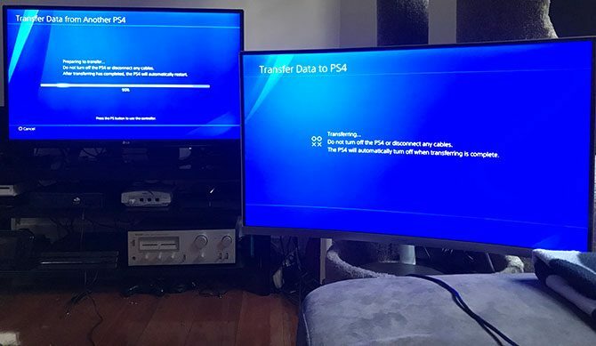 PS4 Прехвърляне на данни в ход