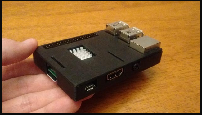 18 Интересни DIY идеи за случая Raspberry Pi, плътно pi thatdude333