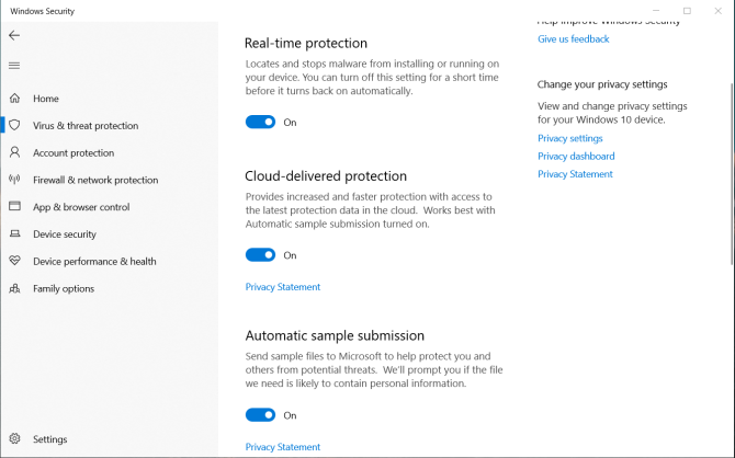 защита от вируси и заплахи в Windows Defender