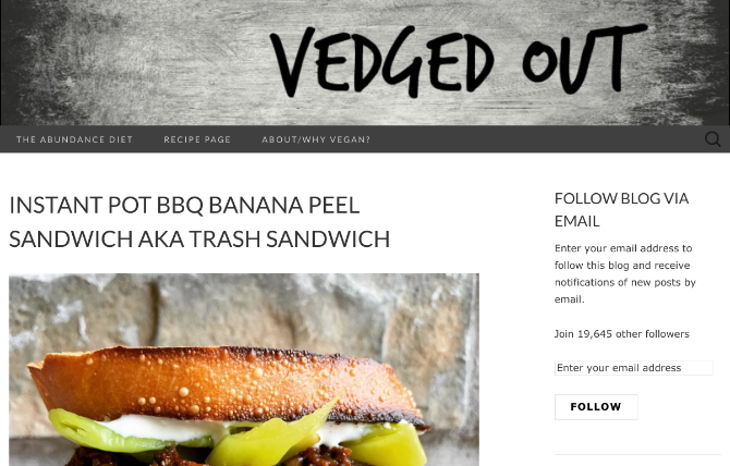 Vedged out е един от няколкото вкусни блога за вегански рецепти за заместители и замествания