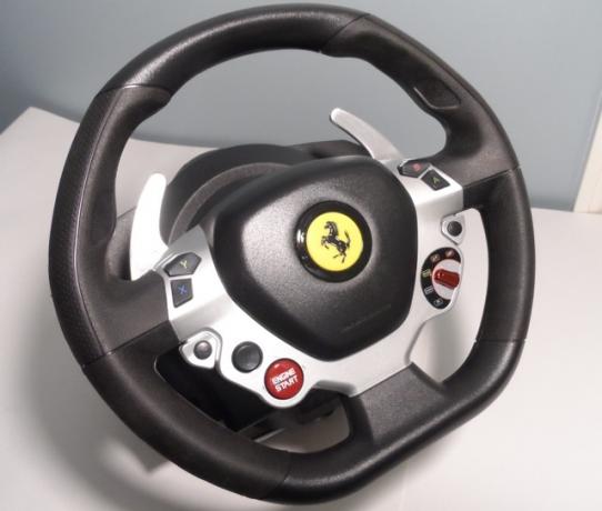 Thrustmaster TX Racing Wheel Ferrari 458 Italia Edition преглед