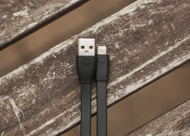 Lightning Cable Review Round-Up mophie4