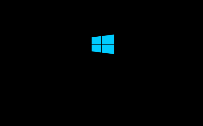 Катастрофа на компютъра и черен екран в Windows 10