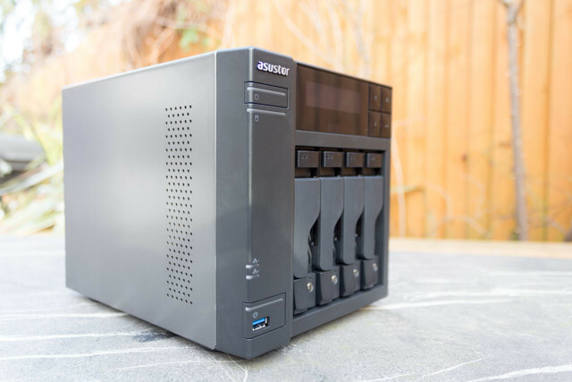 asustor as7004t nas - общ дизайн