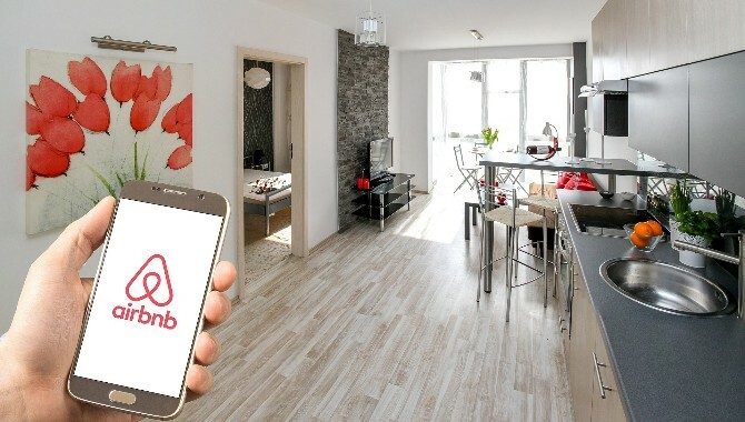 Airbnb vs. VRBO vs. Homeaway vs. Хотел: Кое е по-добро за вас? airbnb 3399753 1920