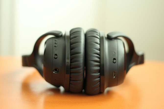 Могат ли безжичните слушалки Audeara A-01 да помогнат при загуба на слух в напреднала възраст? (Преглед и предаване) audeara a01 слушалки 670x447