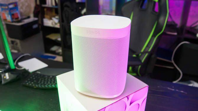 Sonos One Review: Това ли е единственият интелигентен говорител, който да ги управлява всички? sonos one 3 670x377