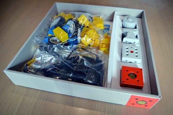 Tinkerbots Box отвътре