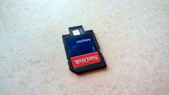 microSD карта и адаптер